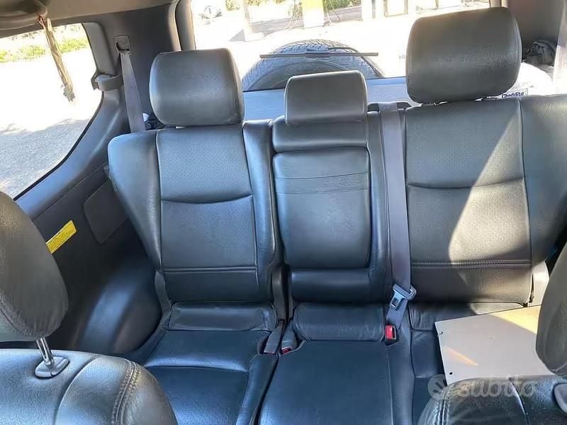 Usata Toyota Land Cruiser 166 CV (122 kW) 2005 Grigio SUV