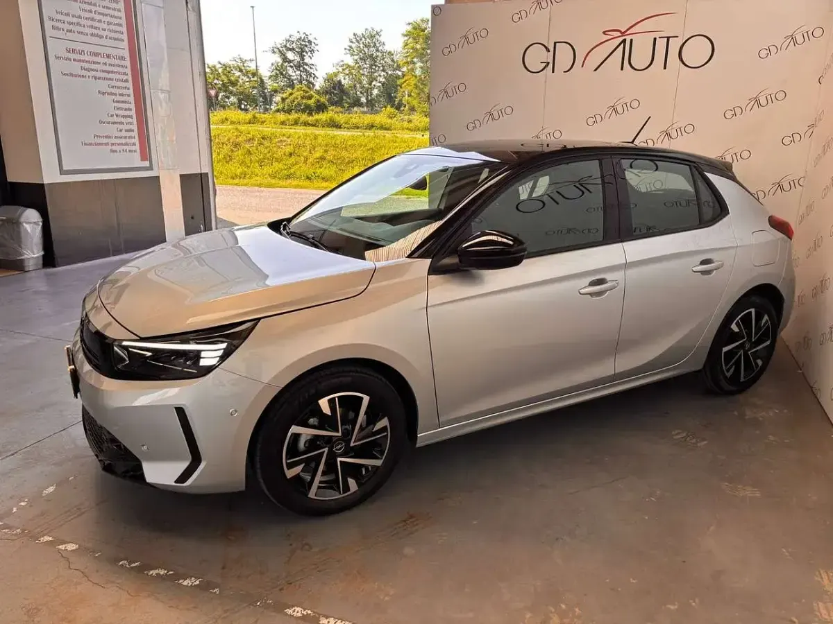 Usata Opel Corsa S 75 CV (55 kW) 2024 Other Utilitaria