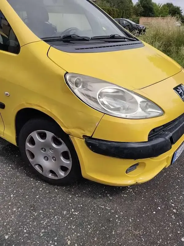 Usata Peugeot 1007 73 CV (53 kW) 2007 Monovolume