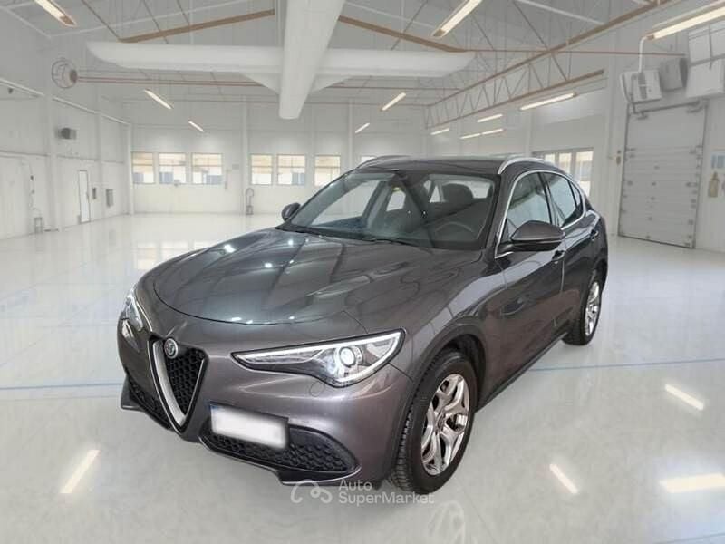 Usata Alfa Romeo Stelvio Business 190 CV (139 kW) 2020 Grigio SUV