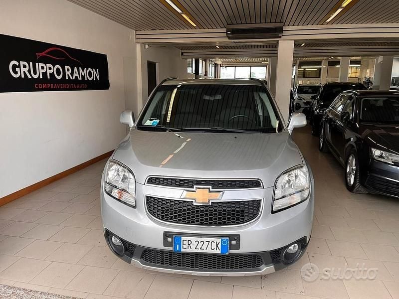 Usata Chevrolet Orlando LT 130 CV (95 kW) 2013 Grigio Monovolume