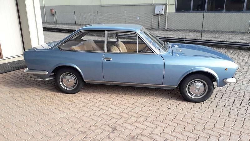 Usata Fiat 124 Sport 111 CV (81 kW) 1970 Blu/azzurro Coupé