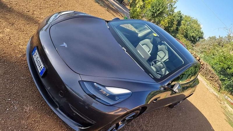 Usata Tesla Model 3 152 kW (208 CV) 2021 Grigio Berlina