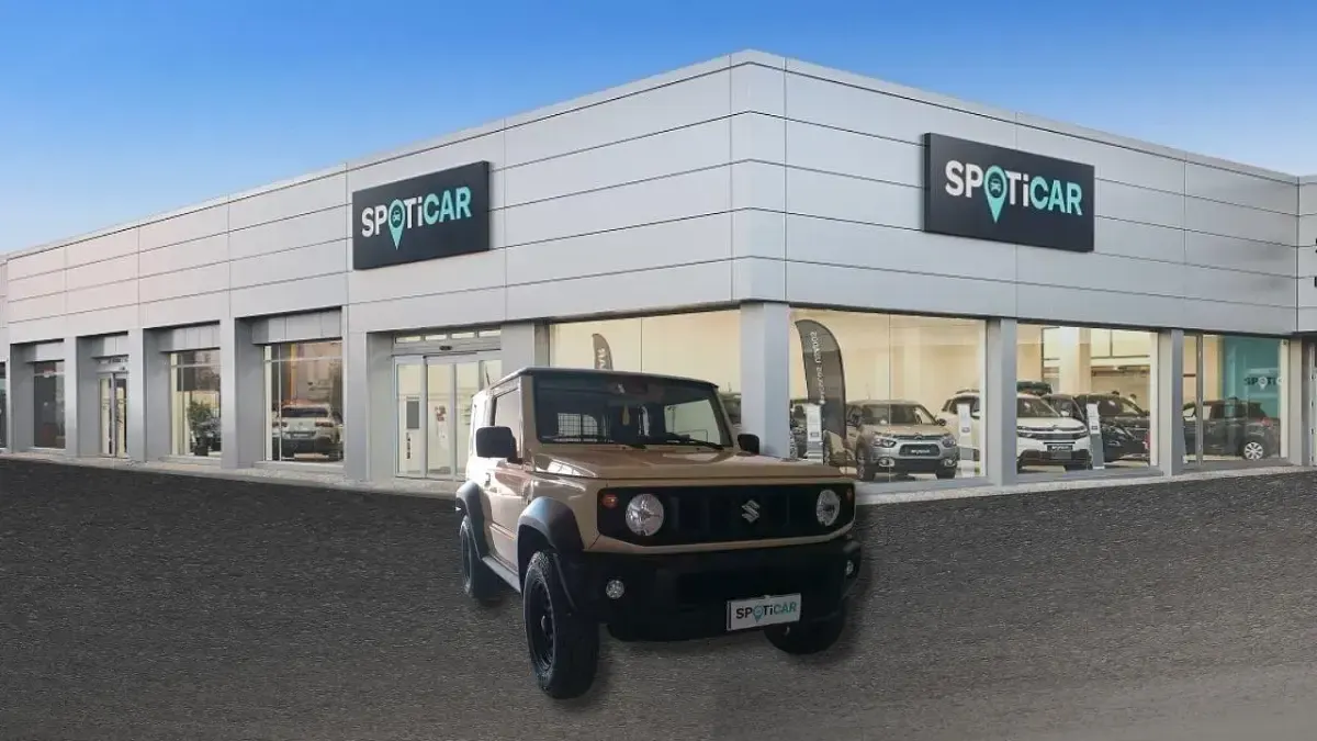 Usata Suzuki Jimny 102 CV (75 kW) 2022 Beige SUV