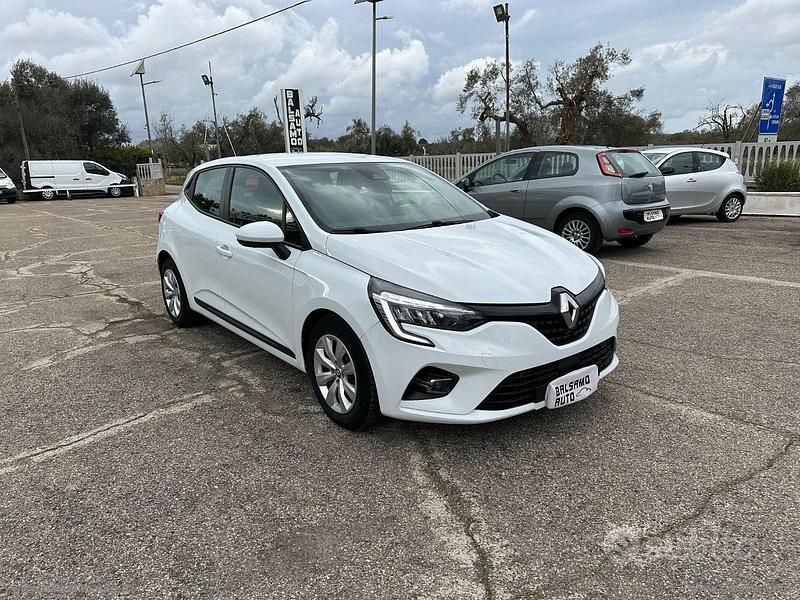 Usata Renault Clio V Intens 86 CV (63 kW) 2021 Bianco Berlina