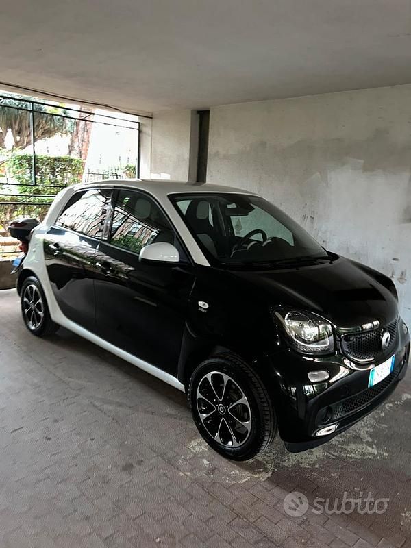 Nero Usata 2014 Smart ForFour Due volumi | 8500 € - Immagine 1/3