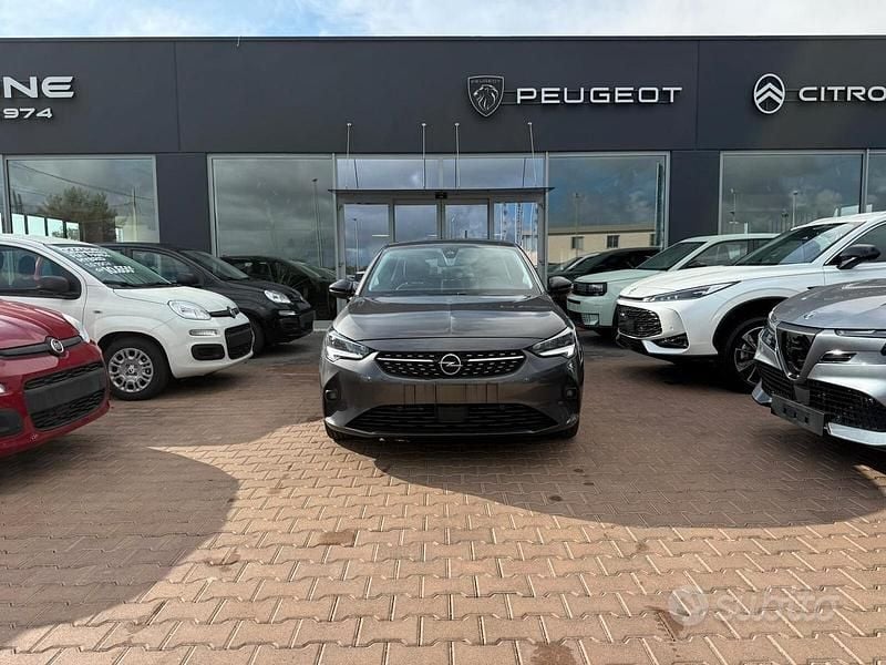 Usata Opel Corsa Elegance 101 CV (74 kW) 2020 Grigio Berlina