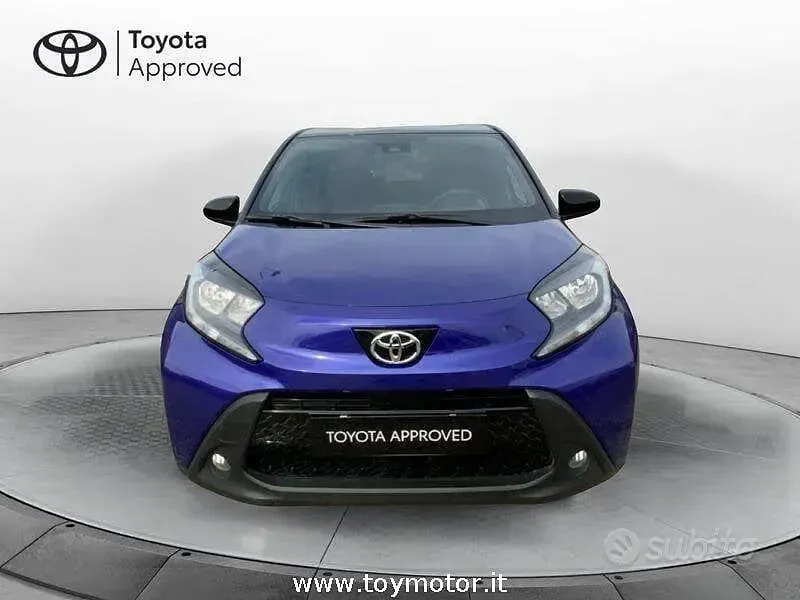 Usata Toyota Aygo X Trend 72 CV (52 kW) 2024 Blu SUV