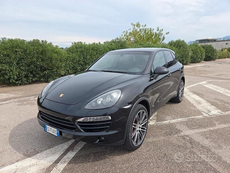 Usata Porsche Cayenne 245 CV (180 kW) 2013 Nero SUV