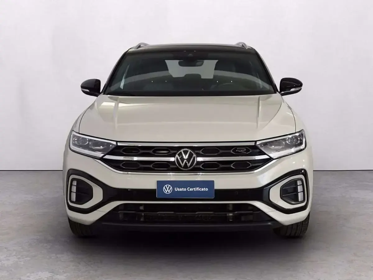 Usata VW T-Roc R-line 110 CV (80 kW) 2023 Ascot grey nero SUV