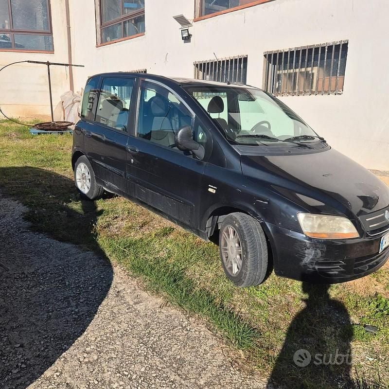 Usata Fiat Multipla 103 CV (75 kW) 2005 Monovolume