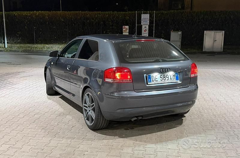 Usata Audi A3 S-Line 140 CV (102 kW) 2006 Grigio Utilitaria