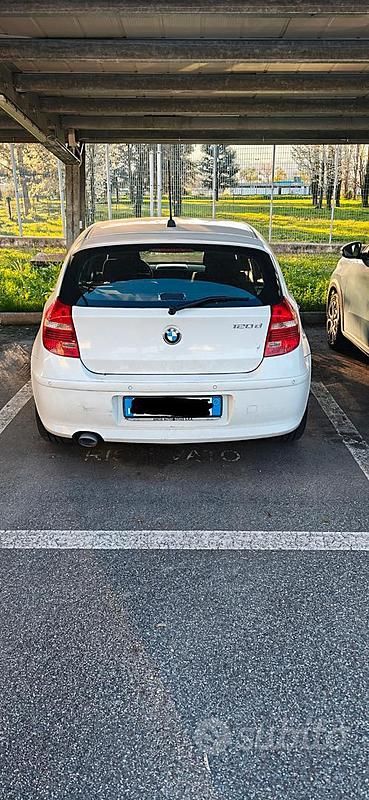 Usata BMW 120 Efficient Dynamics 177 CV (130 kW) 2011 Bianco Utilitaria