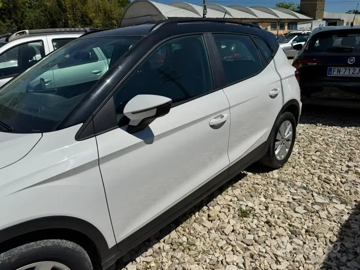 Usata Seat Arona Style 90 CV (66 kW) 2020 Bianco SUV