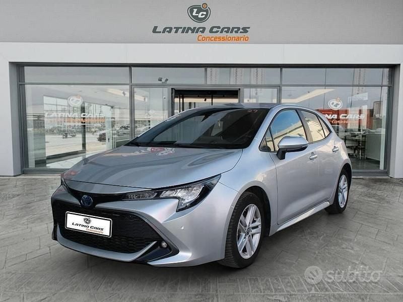 Usata Toyota Corolla Business Edition 98 CV (72 kW) 2023 Grigio Berlina