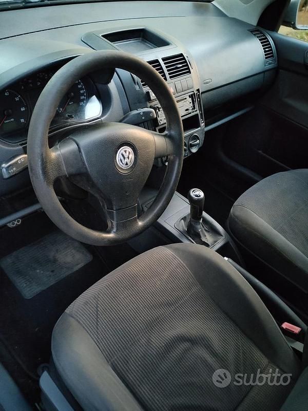 Usata VW Polo 80 CV (58 kW) 2007 Grigio Utilitaria
