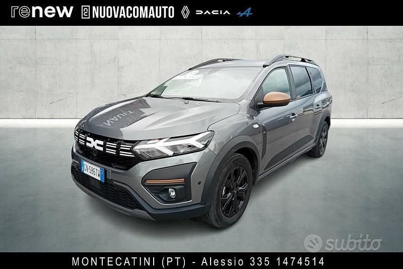 Usata Dacia Jogger Extreme 140 CV (102 kW) 2023 Grigio Monovolume