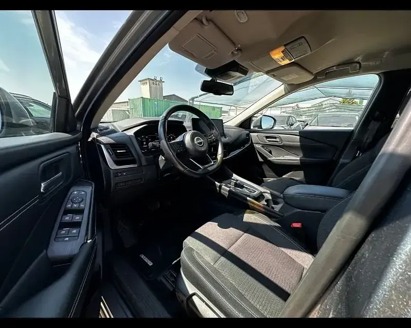 Usata Nissan Qashqai N-Connecta 158 CV (116 kW) 2023 Grigio SUV