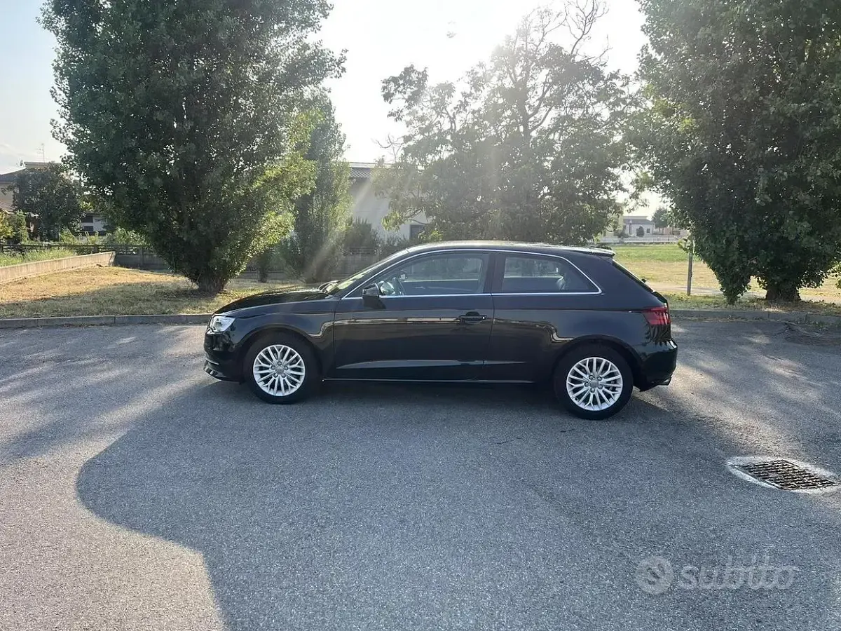 Usata Audi A3 122 CV (89 kW) 2012 Nero Berlina