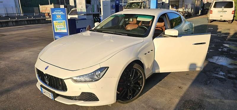 Usata Maserati Ghibli 409 CV (300 kW) 2014 Berlina