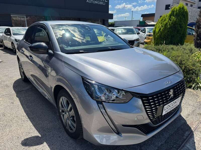 Argento Usata 2022 Peugeot 208 Allure Due volumi | 10.990 € (Super prezzo) - Immagine 1/3