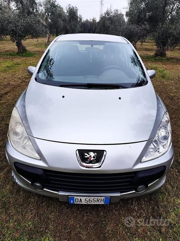 Usata Peugeot 307 90 CV (66 kW) 2006 Grigio Berlina