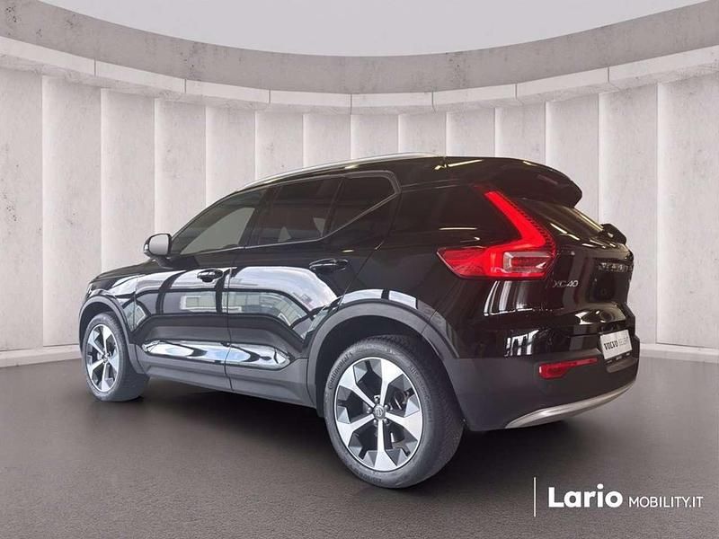 Usata Volvo XC40 Core 163 CV (119 kW) 2024 Onyx black SUV