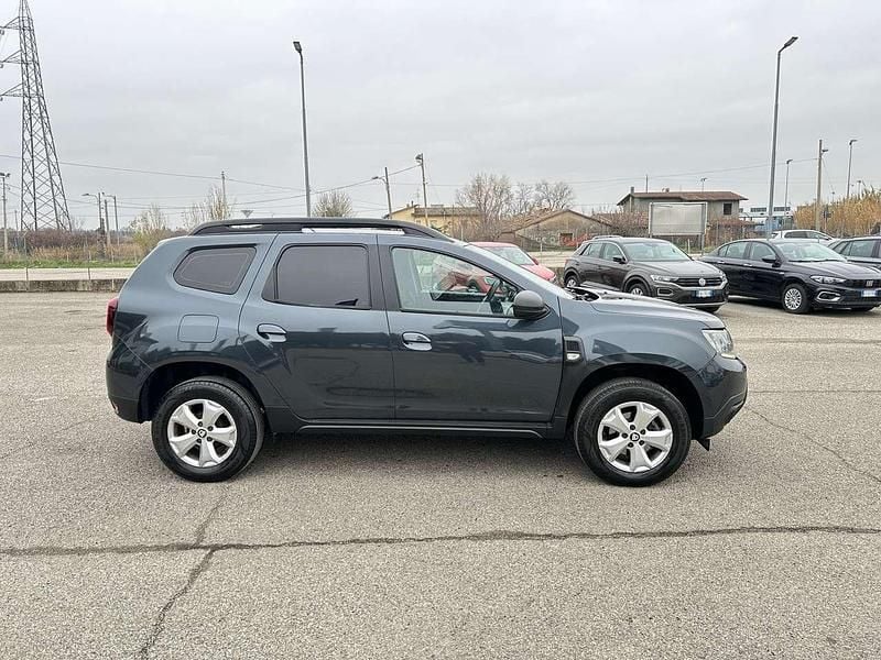 Usata Dacia Duster Prestige 116 CV (85 kW) 2021 Arancione SUV