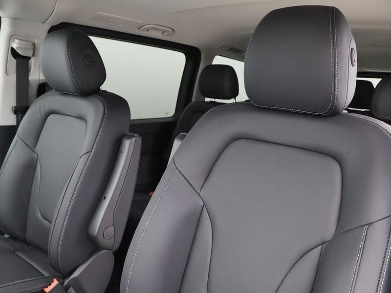 Nuova Mercedes V250 Avantgarde 190 CV (139 kW) 2026 Nero Monovolume