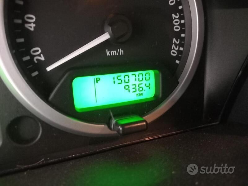 Usata 2007 Land Rover Range Rover SUV | 10.500 € - Immagine 1/4