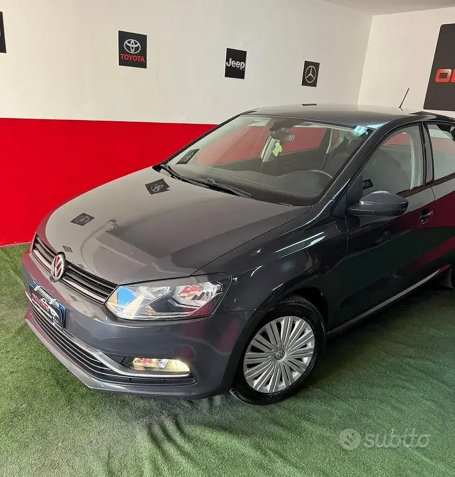 Usata VW Polo 90 CV (66 kW) 2014 Grigio Utilitaria