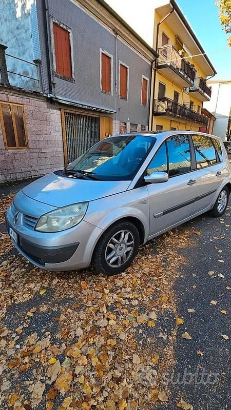 Bianco Usata 2003 Renault Scénic II Monovolume | 600 € - Immagine 1/3