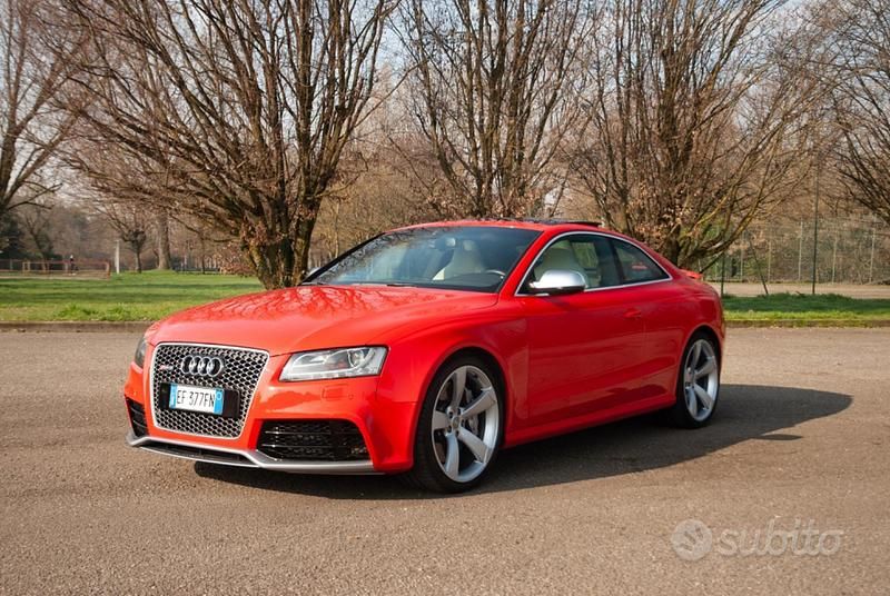 Usata Audi Coupé 450 CV (330 kW) 2010 Rosso Coupé