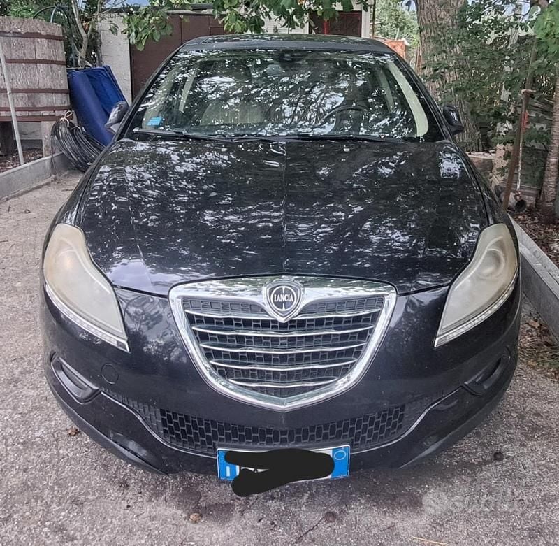 Nero Usata 2014 Lancia Delta Platinum Due volumi | 2000 € (Super prezzo) - Immagine 1/4