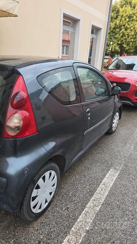 Occasion Peugeot 107 54 ch (39 kW) 2006 Gris Citadine