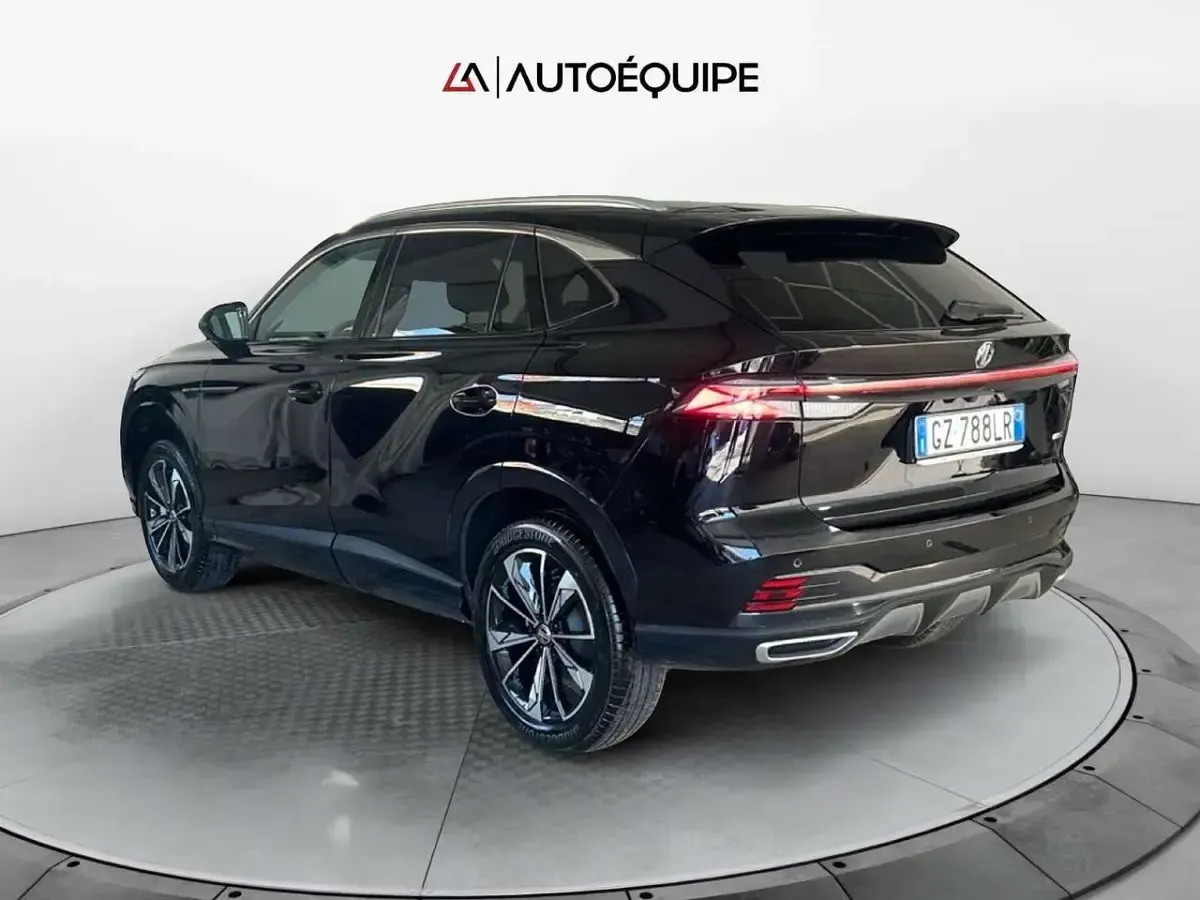 Usata MG HS Luxury 170 CV (125 kW) 2025 Grigio SUV