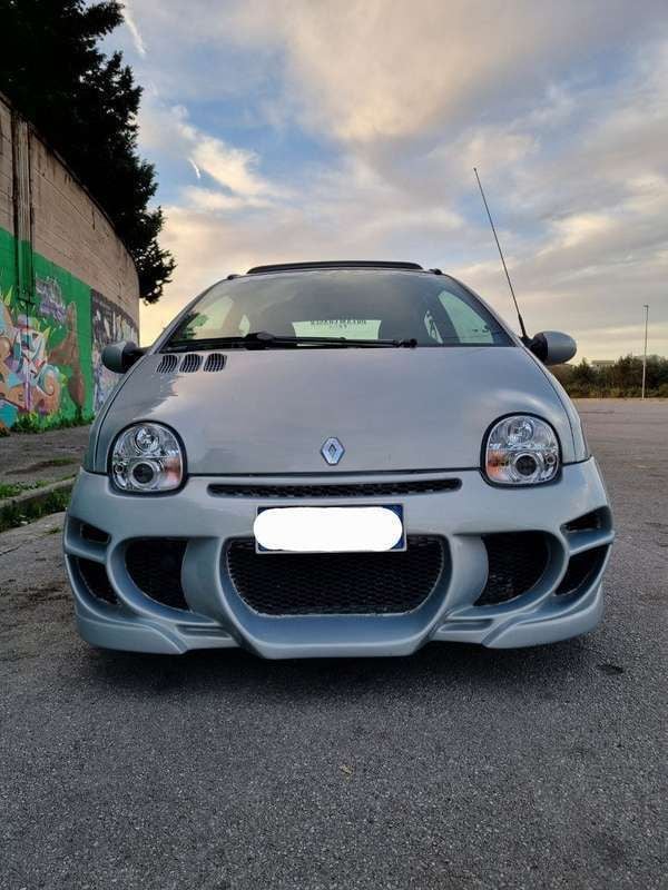 Usata Renault Twingo 58 CV (42 kW) 2003 Grigio Utilitaria