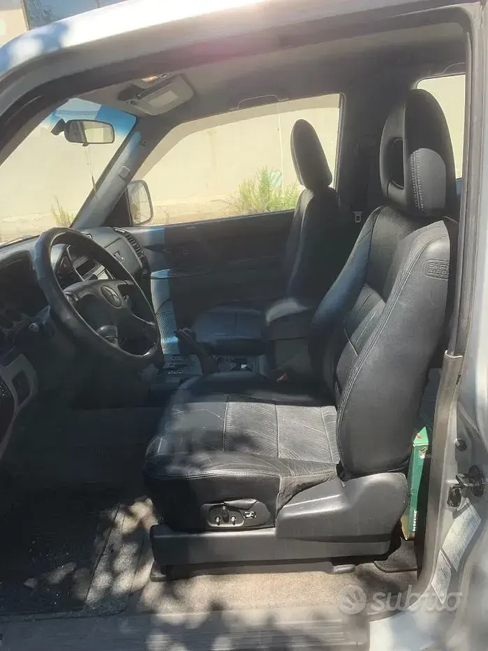 Usata Mitsubishi Pajero 160 CV (117 kW) 2002 SUV