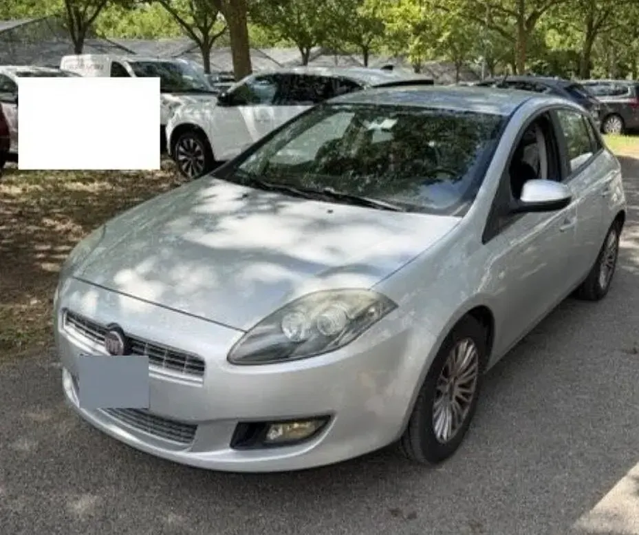 Usata Fiat Bravo Emotion 90 CV (66 kW) 2010 Argento Utilitaria
