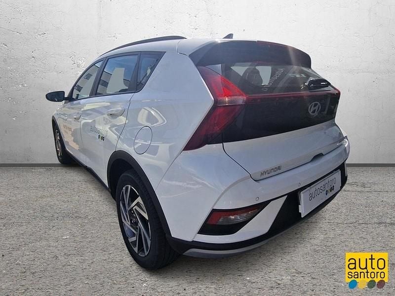 Usata Hyundai Bayon 84 CV (61 kW) 2024 Bianco SUV