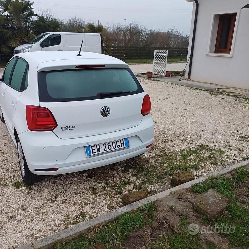 Usata VW Polo Comfortline 75 CV (55 kW) 2014 Bianco Berlina