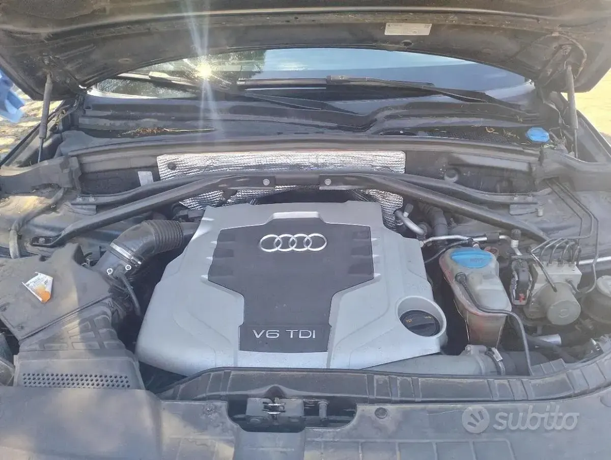 Usata Audi Q5 250 CV (183 kW) 2009 Blu SUV