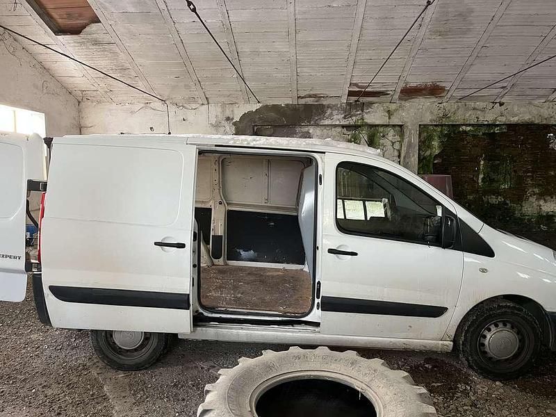 Usata Peugeot Expert 90 CV (66 kW) 2010 Furgone