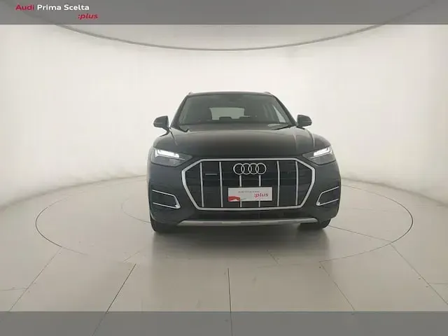 Usata Audi Q5 Advanced Plus 204 CV (150 kW) 2022 A2 nero brillante SUV