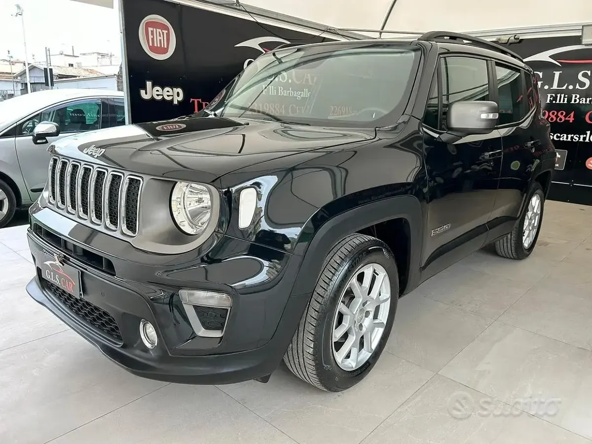 Usado Jeep Renegade Limited 120 CV (88 kW) 2021 Negro SUV