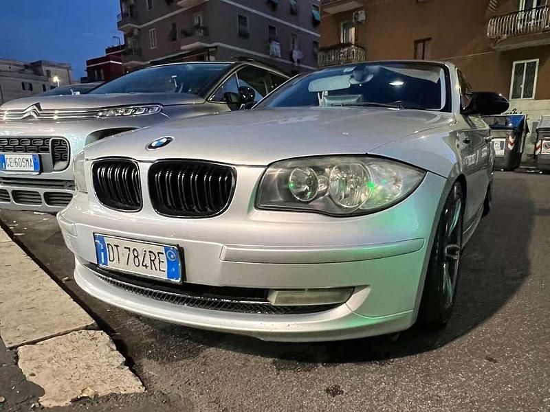 Usata BMW 118 143 CV (105 kW) 2008 Argento Utilitaria