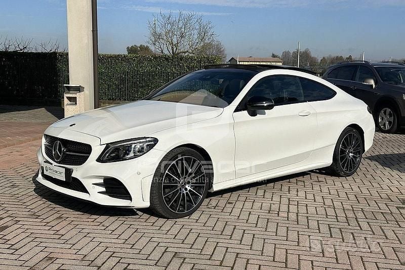 Usata Mercedes C220 Premium Plus 194 CV (142 kW) 2022 Bianco Coupé