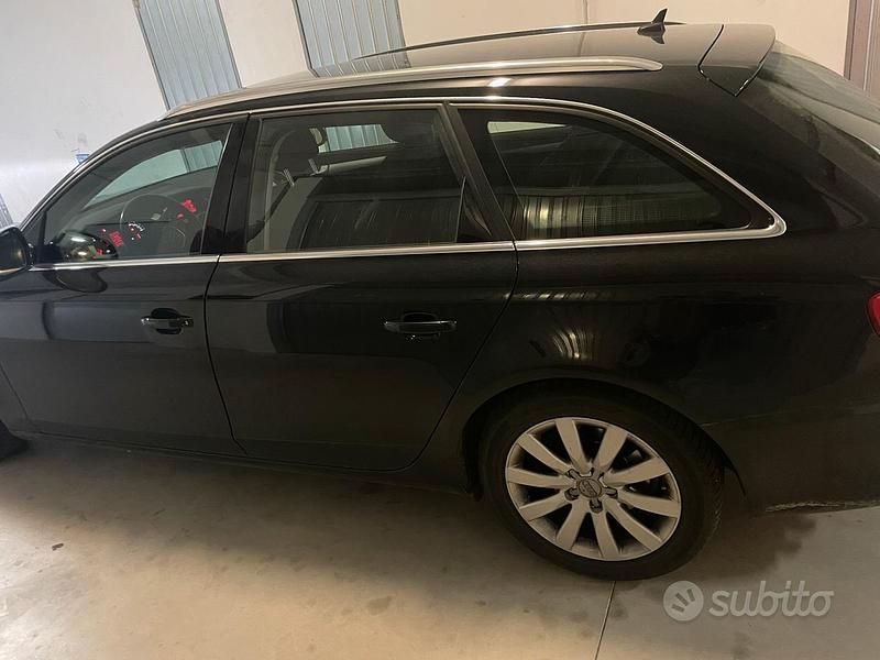 Usata Audi A4 143 CV (105 kW) 2008 Nero Station wagon