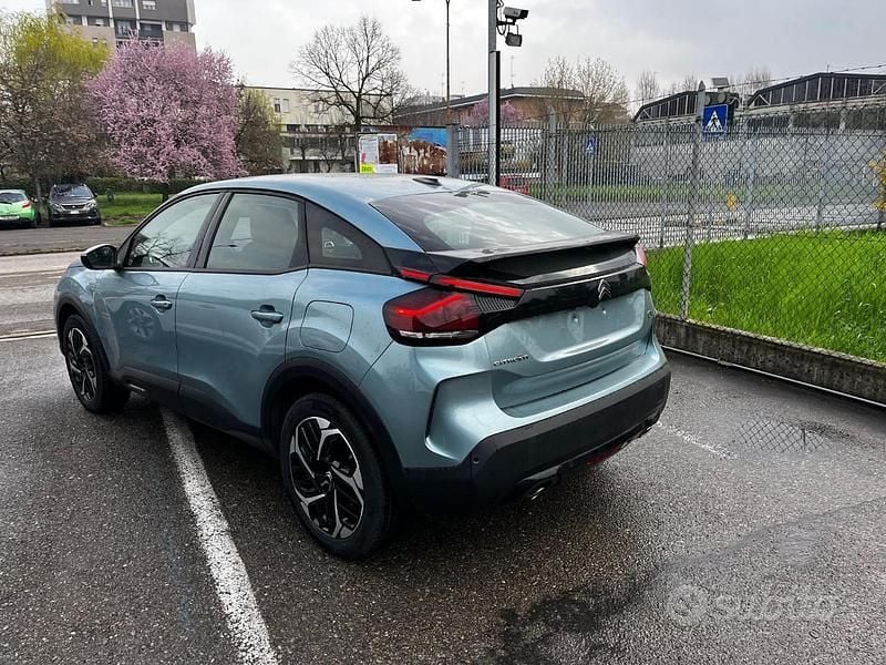 Usata Citroën C4 PureTech 131 CV (96 kW) 2022 Verde Berlina