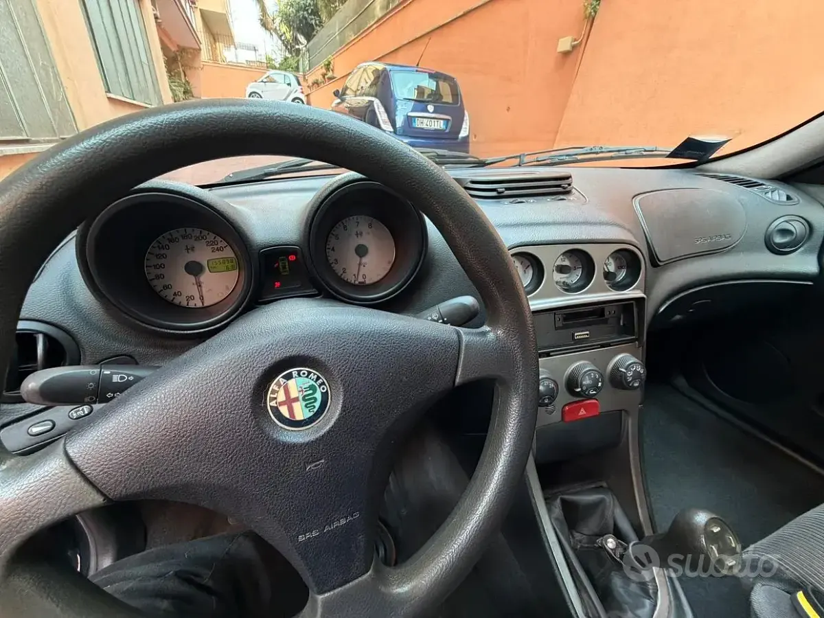 Usata Alfa Romeo 156 120 CV (88 kW) 2000 Berlina